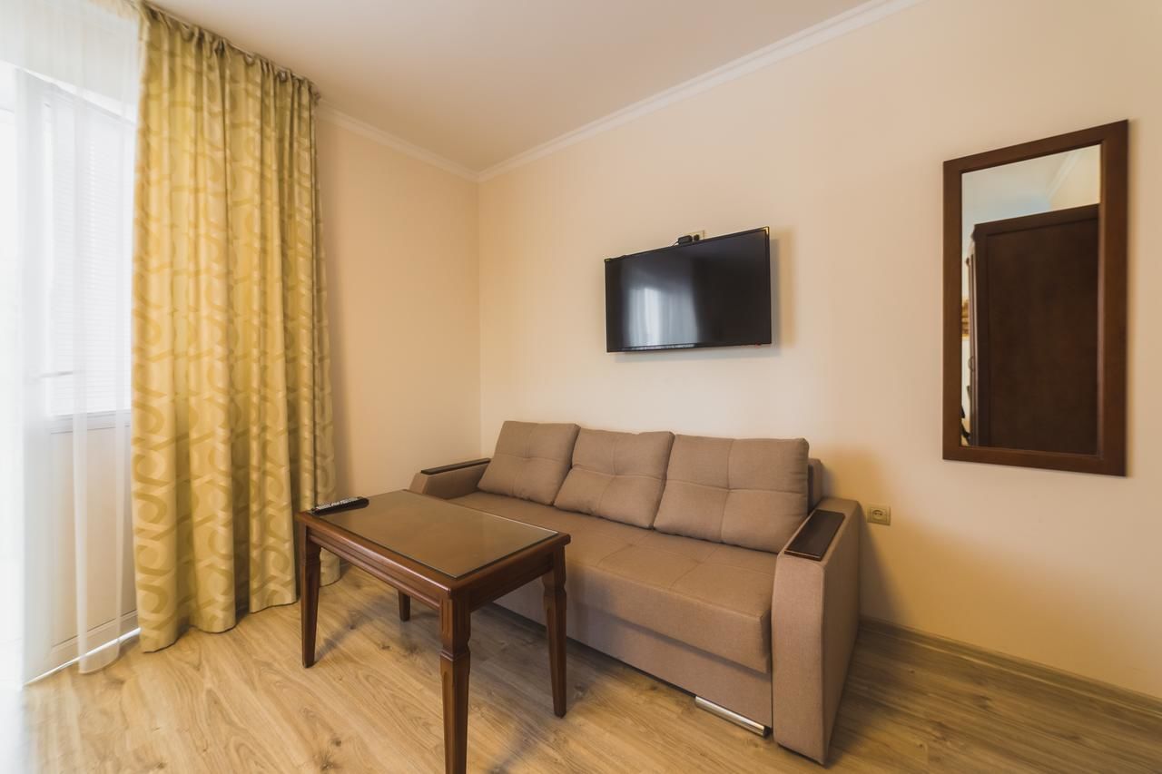 Апарт-отели Villa ZHANNA Central park Трускавец