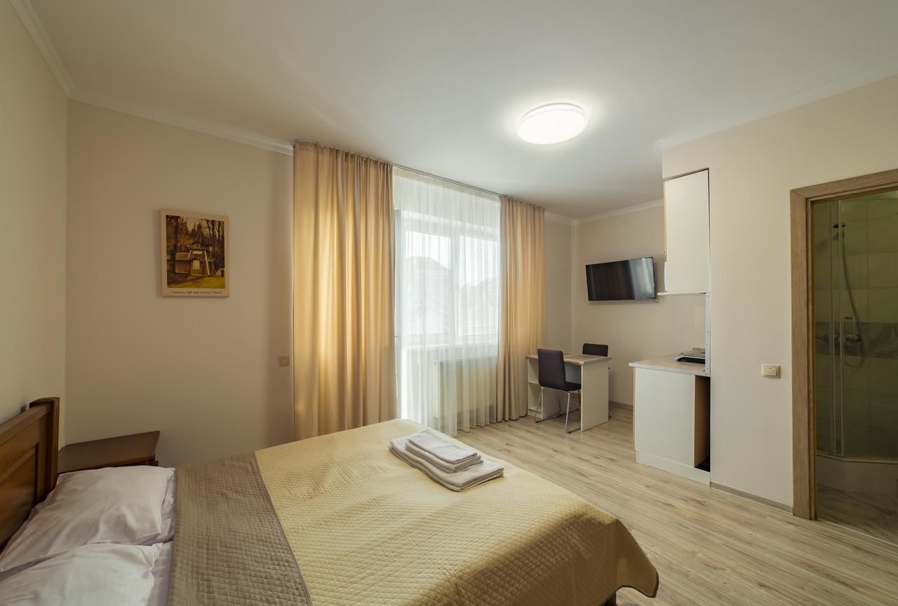 Апарт-отели Villa ZHANNA Central park Трускавец-29