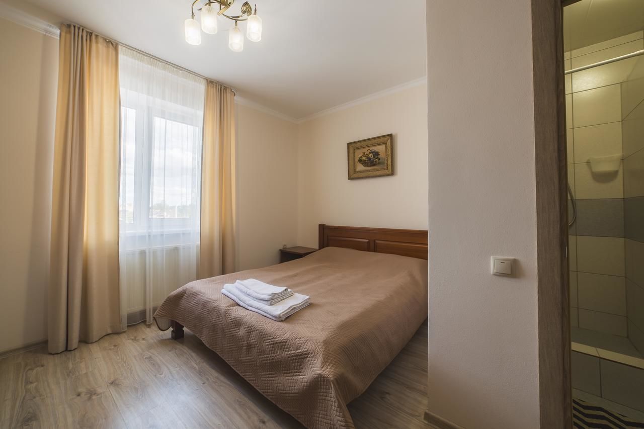 Апарт-отели Villa ZHANNA Central park Трускавец-39