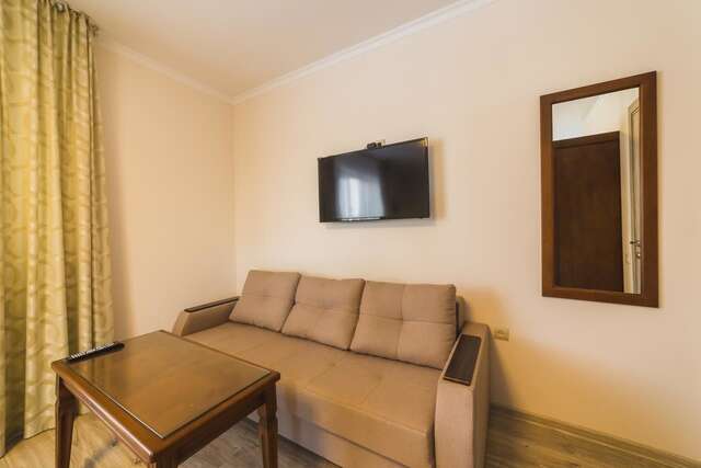 Апарт-отели Villa ZHANNA Central park Трускавец-39